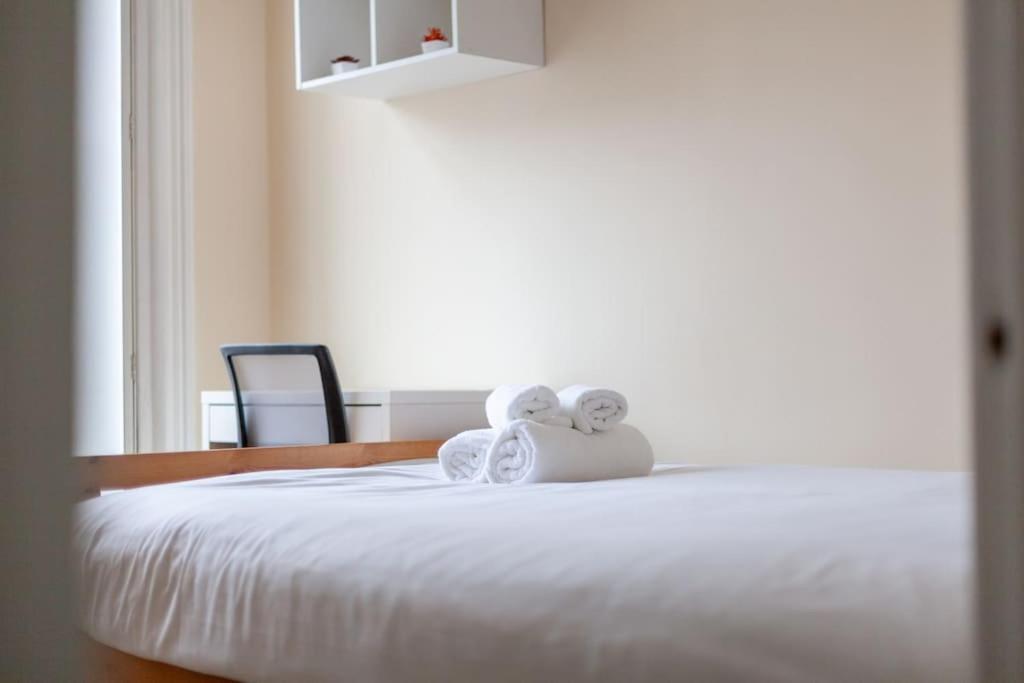 Spacious & Central 3-Bed Flat By Popular Waterloo! Londyn Zewnętrze zdjęcie
